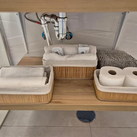 White Deluxe コスタ・テギセ