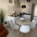 White Deluxe Коста-Тегисе